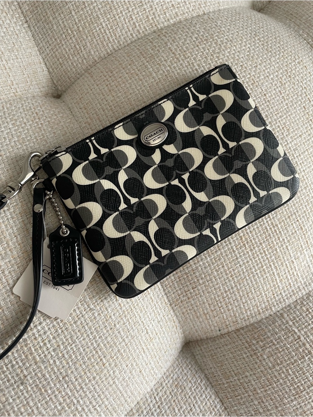 NWT Coach Peyton Wristlet Black White Grey Striped Logo Print